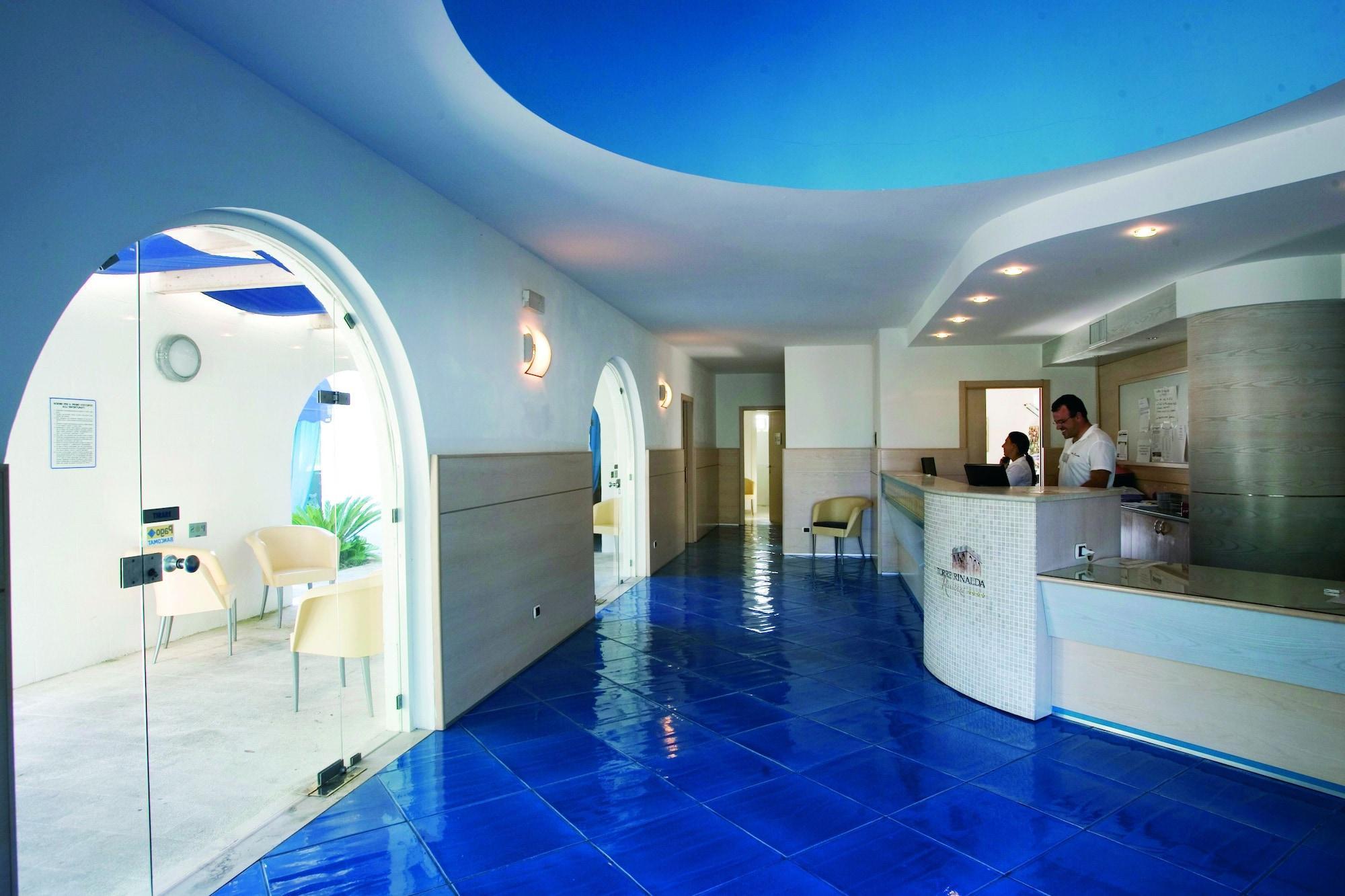 Hotel Futura Club Torre Rinalda Exteriér fotografie